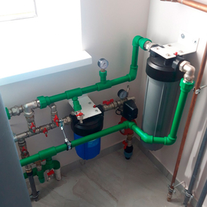 Труба поліпропіленова Interplast Aqua Plus GF 20х2,8 мм PN20 армована скловолокном (780100020)