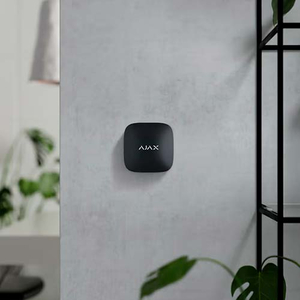 Ajax LifeQuality Jeweller Умный датчик качества воздуха с сенсорами температуры, влажности, CO2 | черный (42983.135.BL1)