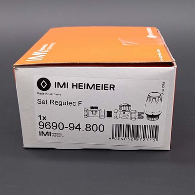 Комплект бокового подкл. радиатора IMI Heimeier 1/2" прямой, M30x1.5 (9690-94.800)