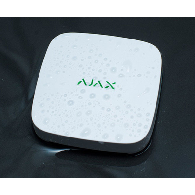 Система защиты от протечек Ajax Hub Plus White (1 датчик, 1 кран 1/2")