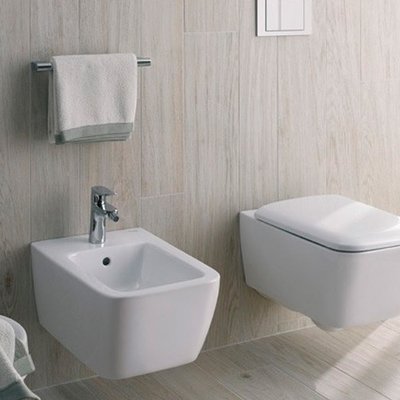 Биде подвесное Geberit iCon Square (231910000)
