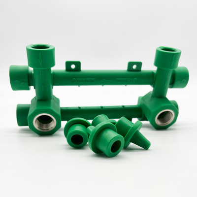 Двойная водорозетка DN 20x1/2" Interplast PPR Green PN30 ВР (790210000)