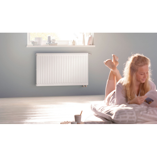 Сталевий радіатор Kermi FTV 22 400x800 нижнє підключення