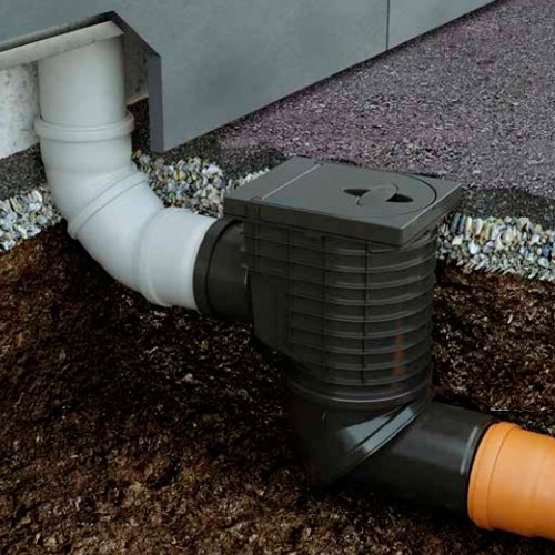 Дощеприймач HL600NHO DN110/125 з горизонтальним вхідним патрубком для декоративного облицювання фасадів