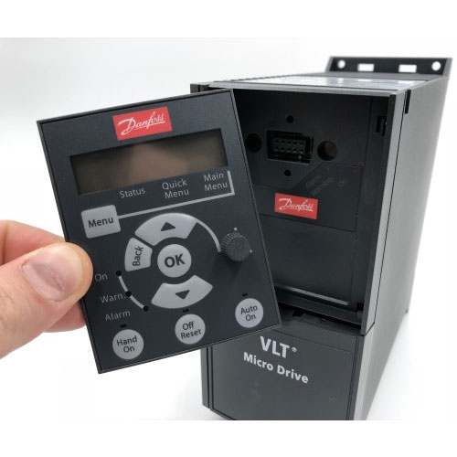 Частотний перетворювач Danfoss VLT® Micro Drive FC 51 3Ф | 2,2 кВт | 5,3А | FC-051P2K2T4E20H3BXCXXXSXXX (132F0022)